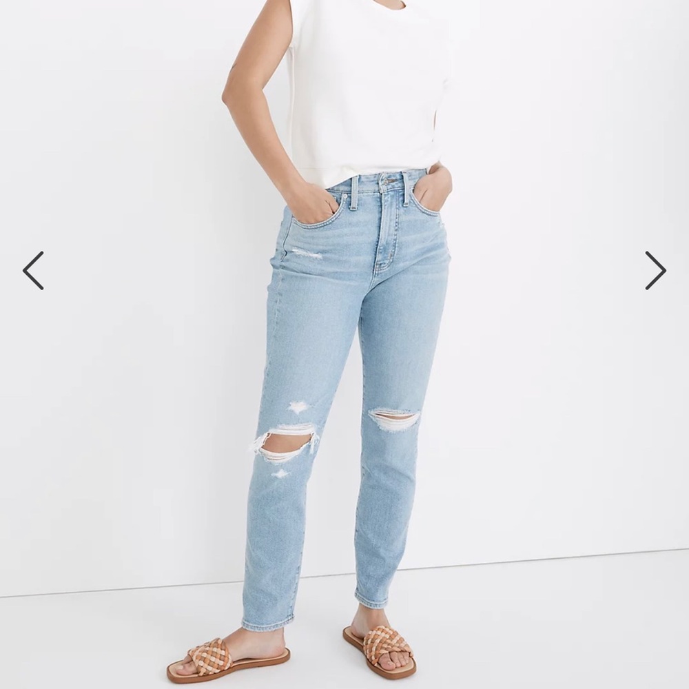 NWT Madewell curvy momjean in lowden wash: ripped edition